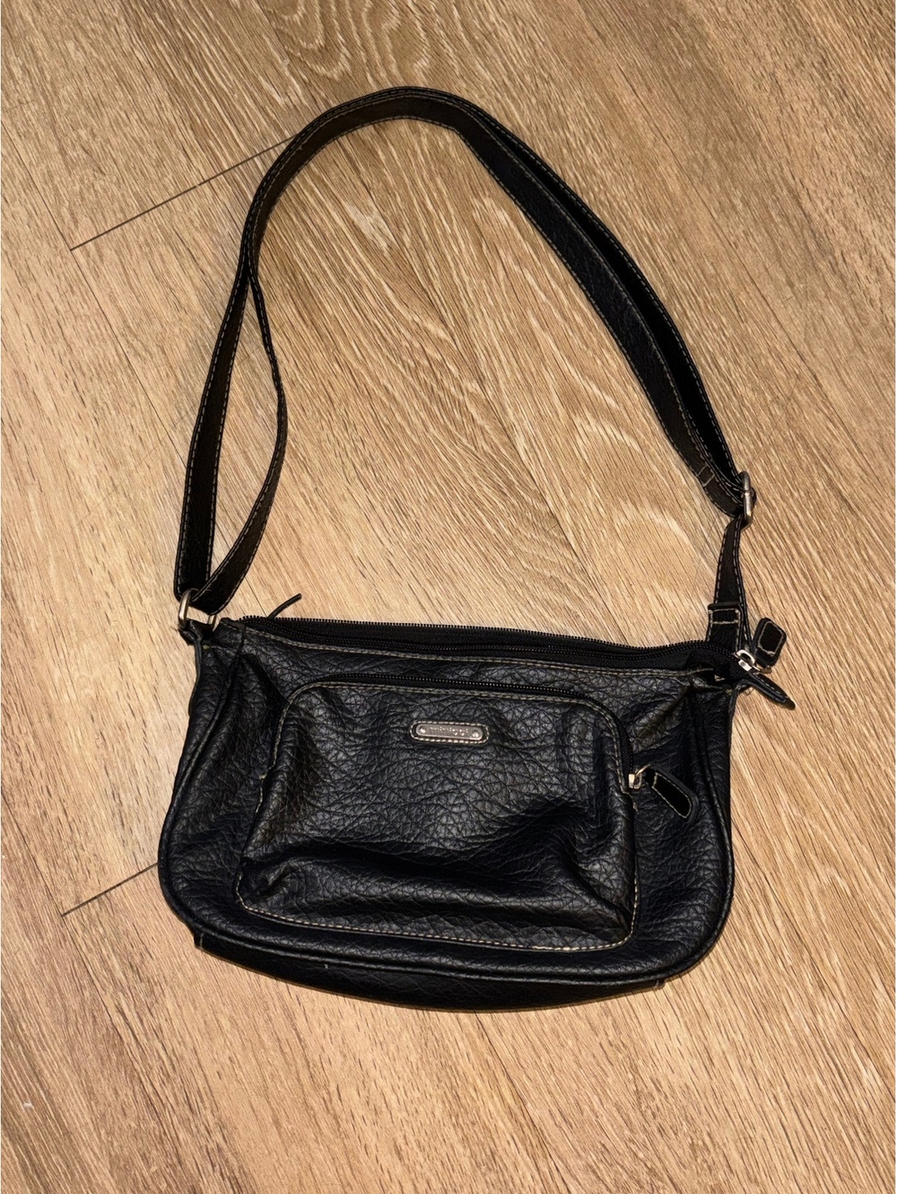 Minicci Black Faux Leather Crossbody Bag Multi-Pocket Travel Organizer D17